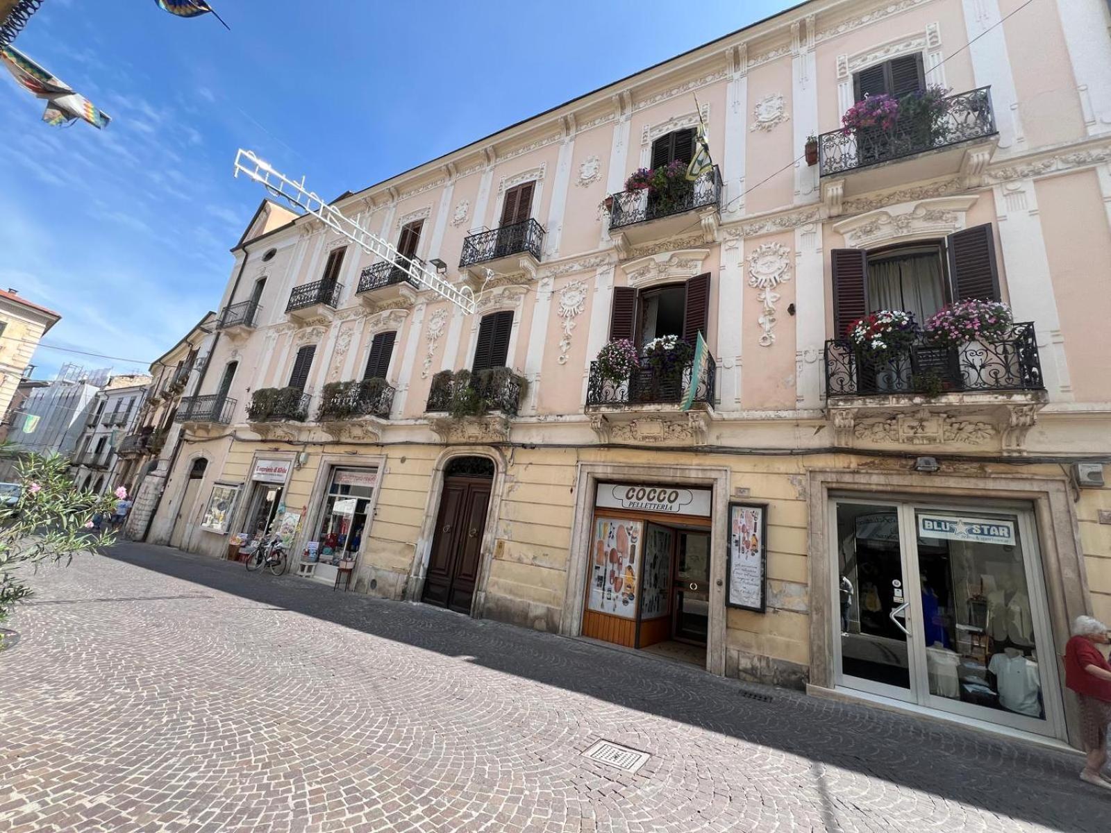 Appartamento Eleonora Sulmona Esterno foto