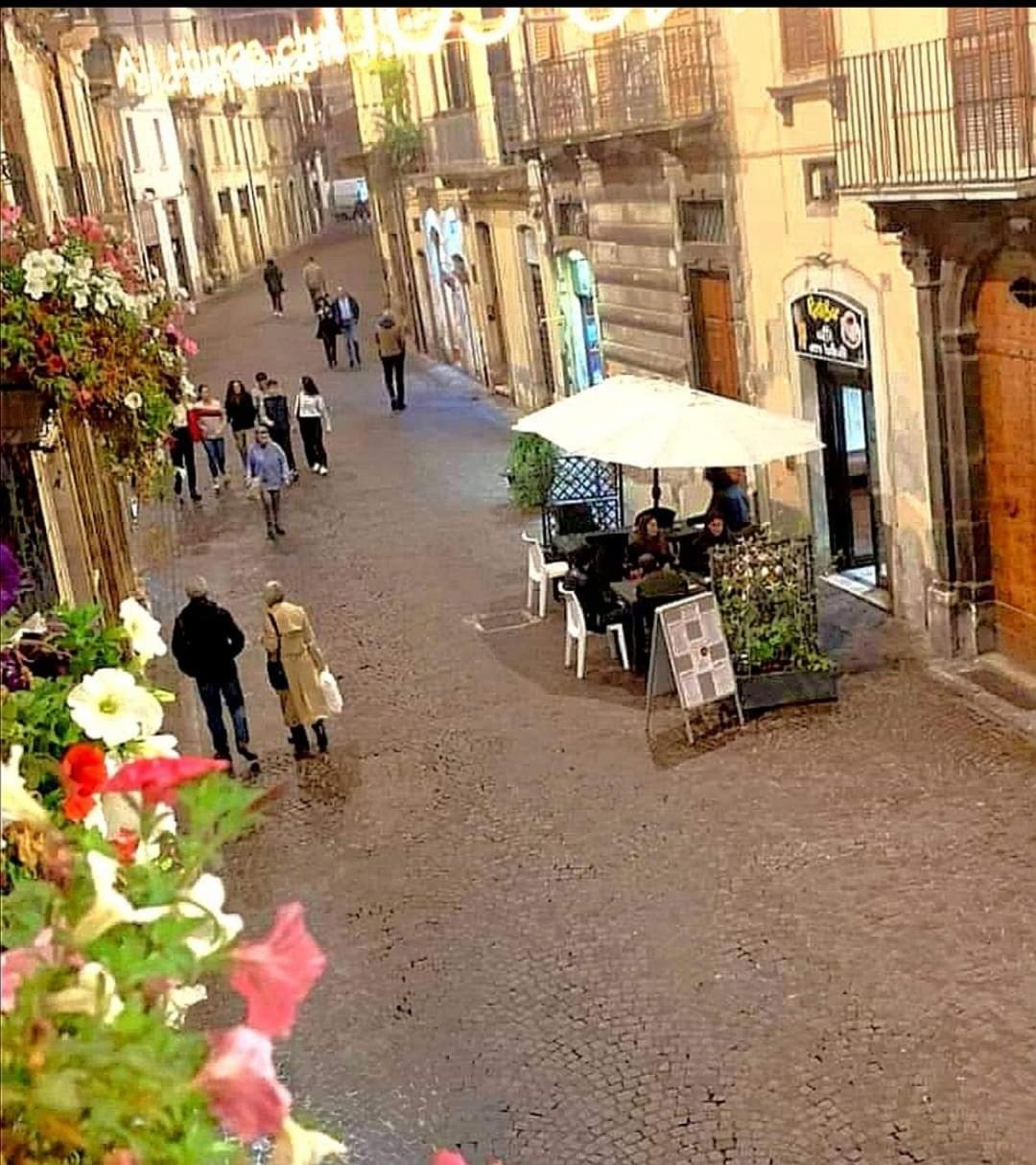 Appartamento Eleonora Sulmona Esterno foto